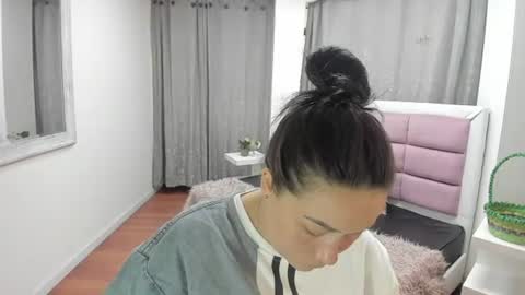 Snapshot of gaby_trent chatting on 06/11/26, 05:11 gabriela online show from 06/11/26, 05:11
