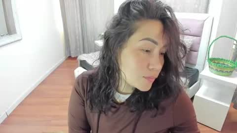 Snapshot of gaby_trent chatting on 06/16/26, 04:42 gabriela online show from 06/16/26, 04:42