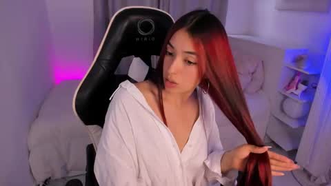Snapshot of gaby_yummy chatting on 06/03/26, 04:45 Gabriela online show from 06/03/26, 04:45