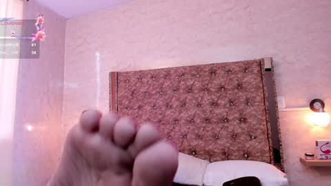 Snapshot of gabydesire chatting on 12/14/24, 10:18  GABY DESIRE  online show from 12/14/24, 10:18