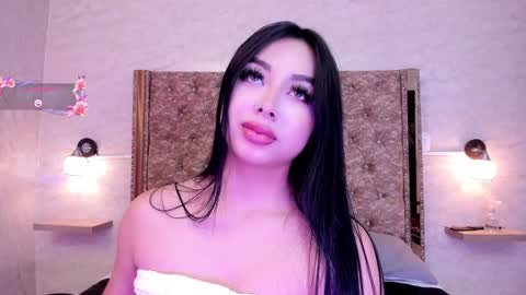 Snapshot of gabydesire chatting on 01/17/25, 02:28  GABY DESIRE  online show from 01/17/25, 02:28