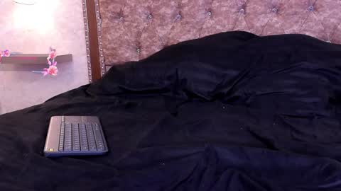 Snapshot of gabydesire chatting on 01/22/25, 04:23  GABY DESIRE  online show from 01/22/25, 04:23