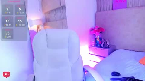 Gaby  online show from 12/03/25, 11:41