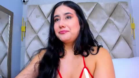Snapshot of gabyparker_ chatting on 07/25/26, 01:19 Gaby online show from 07/25/26, 01:19