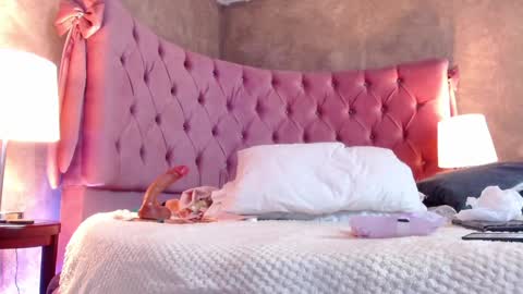 Gaby online show from 01/29/25, 01:58