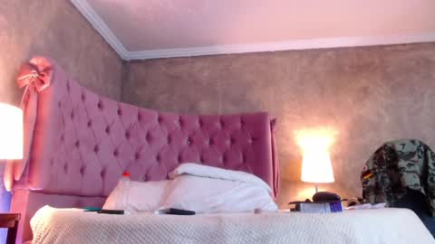 Gaby online show from 02/06/25, 07:51