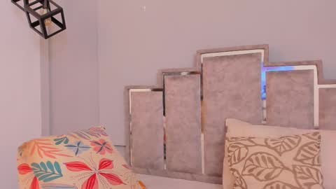 gabyyjones online show from 02/21/25, 11:22