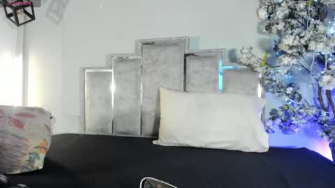 gabyyjones online show from 10/07/25, 11:29