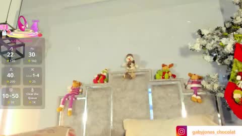 gabyyjones online show from 12/17/25, 11:38