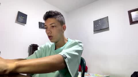 Snapshot of gadiel_sex chatting on 04/14/26, 10:21 gadiel_sex online show from 04/14/26, 10:21