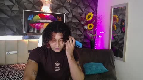 Snapshot of gael__david chatting on 12/29/24, 03:22 Gael online show from 12/29/24, 03:22