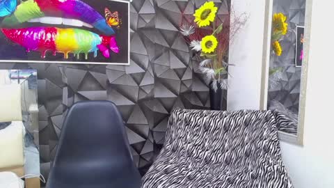 Snapshot of gael__david chatting on 01/17/25, 04:28 Gael online show from 01/17/25, 04:28