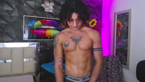 Snapshot of gael__david chatting on 01/24/25, 06:14 Gael online show from 01/24/25, 06:14