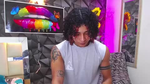 Snapshot of gael__david chatting on 02/02/25, 02:38 Gael online show from 02/02/25, 02:38