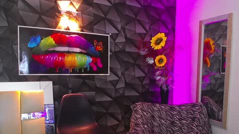Snapshot of gael__david chatting on 02/02/25, 05:42 Gael online show from 02/02/25, 05:42