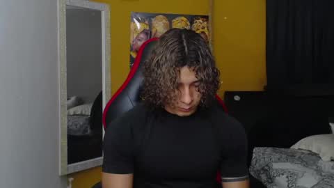 Snapshot of gael__david chatting on 02/19/25, 03:28 Gael online show from 02/19/25, 03:28