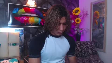 Snapshot of gael__david chatting on 03/09/25, 02:29 Gael online show from 03/09/25, 02:29