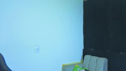 Snapshot of gael__david chatting on 09/30/25, 02:16 Gael online show from 09/30/25, 02:16