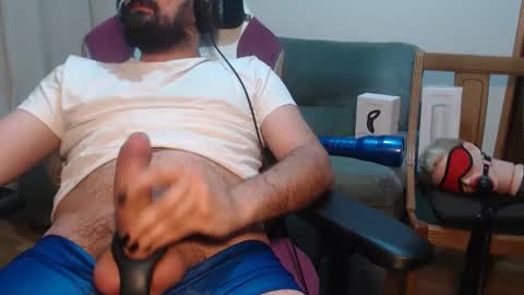 Snapshot of gag0nmyc0ck chatting on 05/20/26, 12:17 your master online show from 05/20/26, 12:17