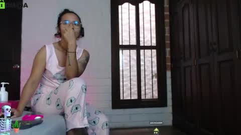 Snapshot of gaia_333 chatting on 06/13/26, 12:58 Lenna 3 online show from 06/13/26, 12:58