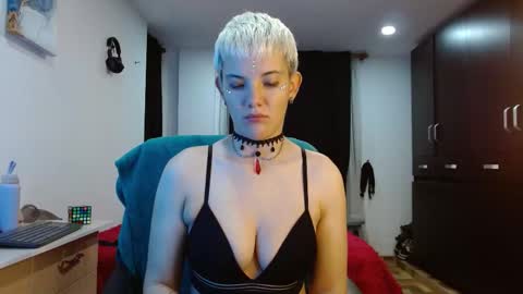 Gaia Plath online show from 03/12/26, 01:01