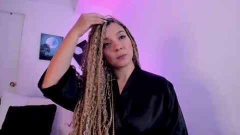 gaia_stonne online show from 11/01/25, 11:23