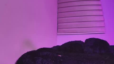 gaia_sweet_ online show from 09/21/25, 04:58