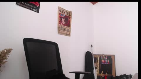 Snapshot of gaitan4 chatting on 04/30/26, 10:14 gaitan4 online show from 04/30/26, 10:14