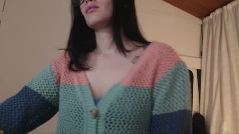 Snapshot of gaitan4 chatting on 07/23/26, 01:58 gaitan4 online show from 07/23/26, 01:58