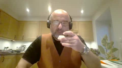 Snapshot of galacx chatting on 02/27/25, 05:47 galacx online show from 02/27/25, 05:47