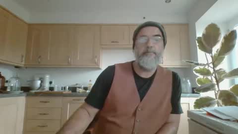 Snapshot of galacx chatting on 10/07/25, 11:51 galacx online show from 10/07/25, 11:51