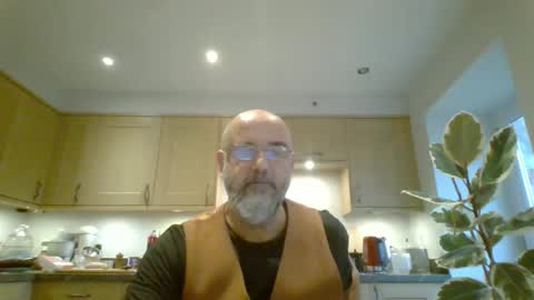 Snapshot of galacx chatting on 10/09/25, 03:32 galacx online show from 10/09/25, 03:32