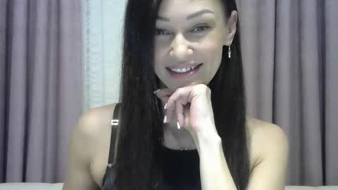 Snapshot of galaxy_33 chatting on 09/24/25, 09:45 galaxy_33 online show from 09/24/25, 09:45