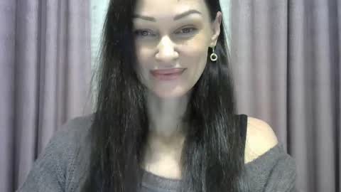 Snapshot of galaxy_33 chatting on 10/27/25, 10:14 galaxy_33 online show from 10/27/25, 10:14