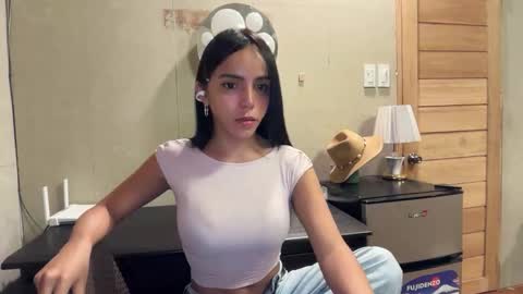 Snapshot of galileii chatting on 09/11/25, 12:16 galileii online show from 09/11/25, 12:16