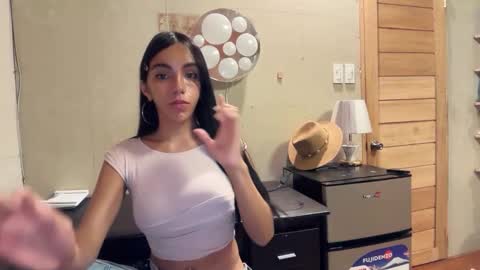 Snapshot of galileii chatting on 10/11/25, 06:50 galileii online show from 10/11/25, 06:50