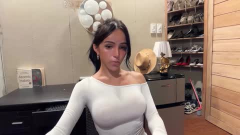 Snapshot of galileii chatting on 11/03/25, 11:22 galileii online show from 11/03/25, 11:22