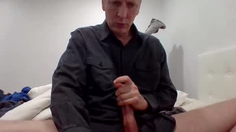 gamerboy200 online show from 11/12/25, 03:07