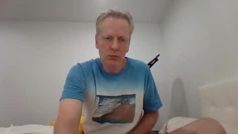 Snapshot of gamerboy200 chatting on 05/17/26, 11:01 gamerboy200 online show from 05/17/26, 11:01