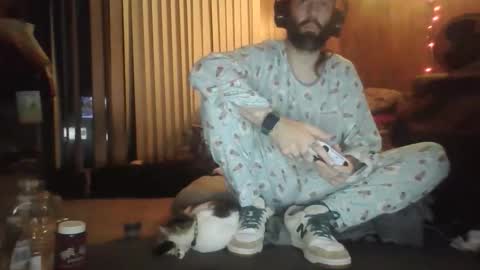 Snapshot of gamerfiend420 chatting on 01/18/26, 06:39 gamerfiend420 online show from 01/18/26, 06:39