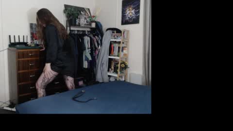 HOT  online show from 03/21/26, 10:31