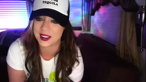 Snapshot of garagesex22 chatting on 02/27/25, 10:15 Jenna - be back MONDAY night. online show from 02/27/25, 10:15