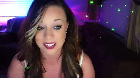 Snapshot of garagesex22 chatting on 03/05/25, 06:54 Jenna - be back MONDAY night. online show from 03/05/25, 06:54