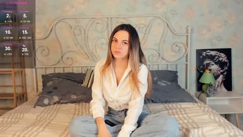 Snapshot of garden_flower chatting on 01/09/25, 04:28 Violla online show from 01/09/25, 04:28