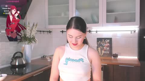 Snapshot of garden_flower chatting on 01/23/25, 03:05 Violla online show from 01/23/25, 03:05