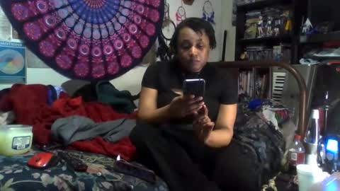 Gardenia online show from 12/19/25, 08:32