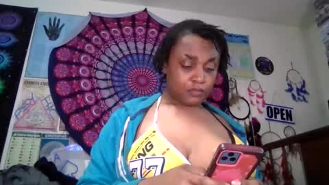 Gardenia online show from 04/19/26, 08:13