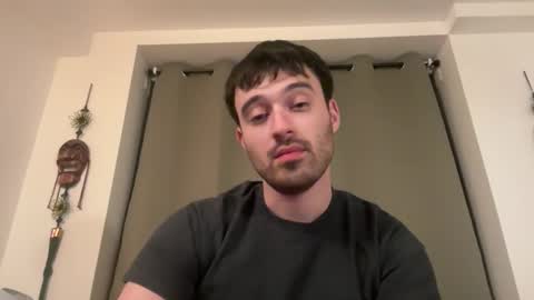 Snapshot of gargoyle_blog chatting on 10/26/25, 04:29 Gargoyle online show from 10/26/25, 04:29