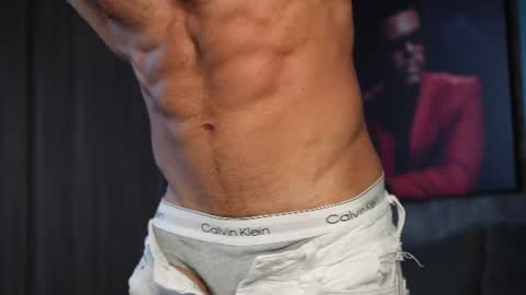 Snapshot of garret_alvin_ chatting on 07/21/26, 11:18 Garret online show from 07/21/26, 11:18