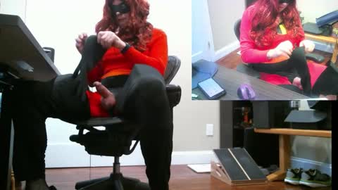 Snapshot of garters3350 chatting on 01/15/25, 03:29 Lisa online show from 01/15/25, 03:29